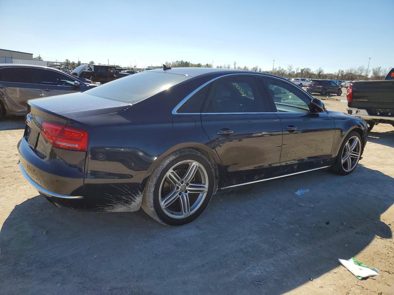 2013 AUDI A8 QUATTRO