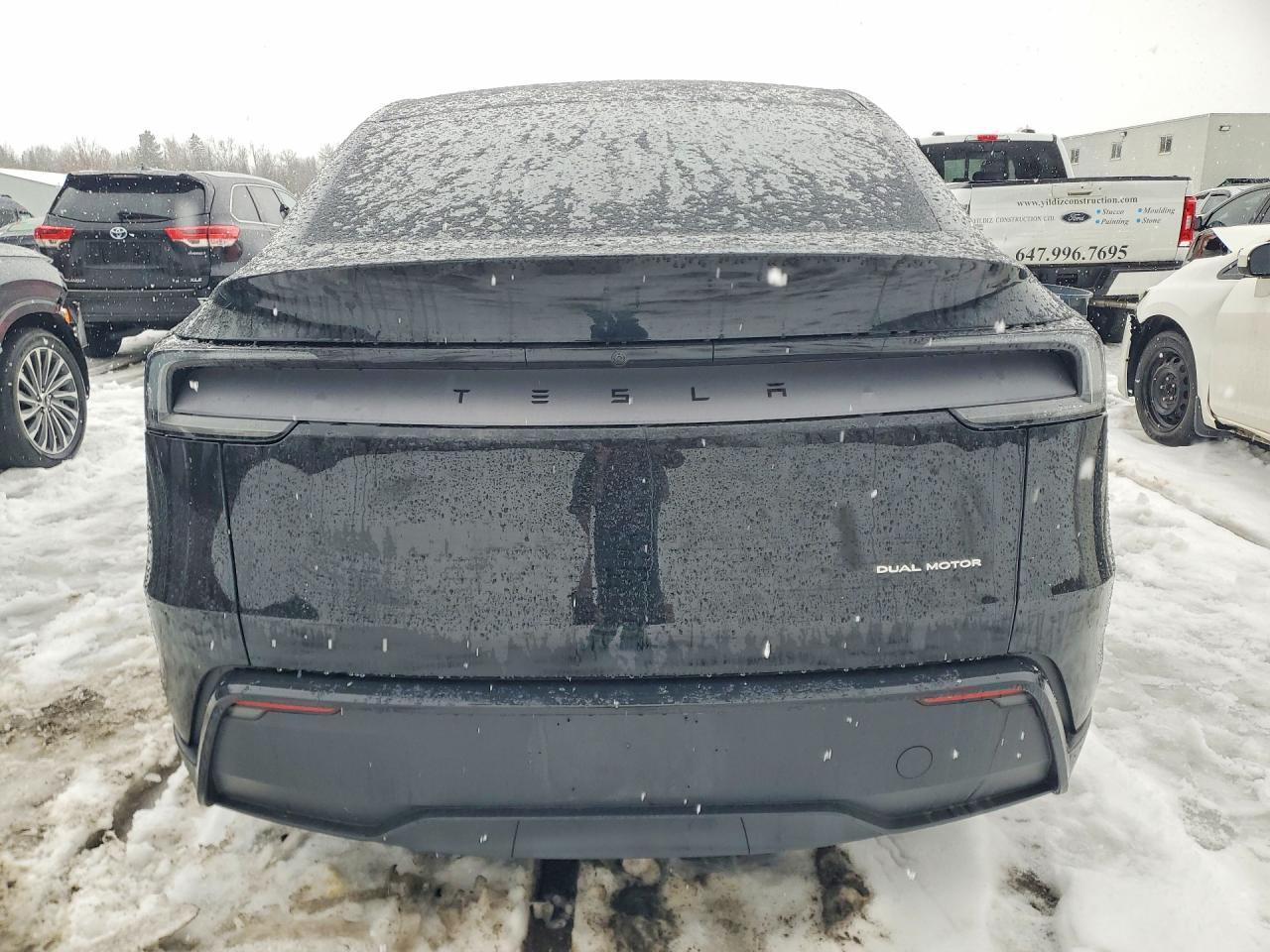 2026 TESLA MODEL Y