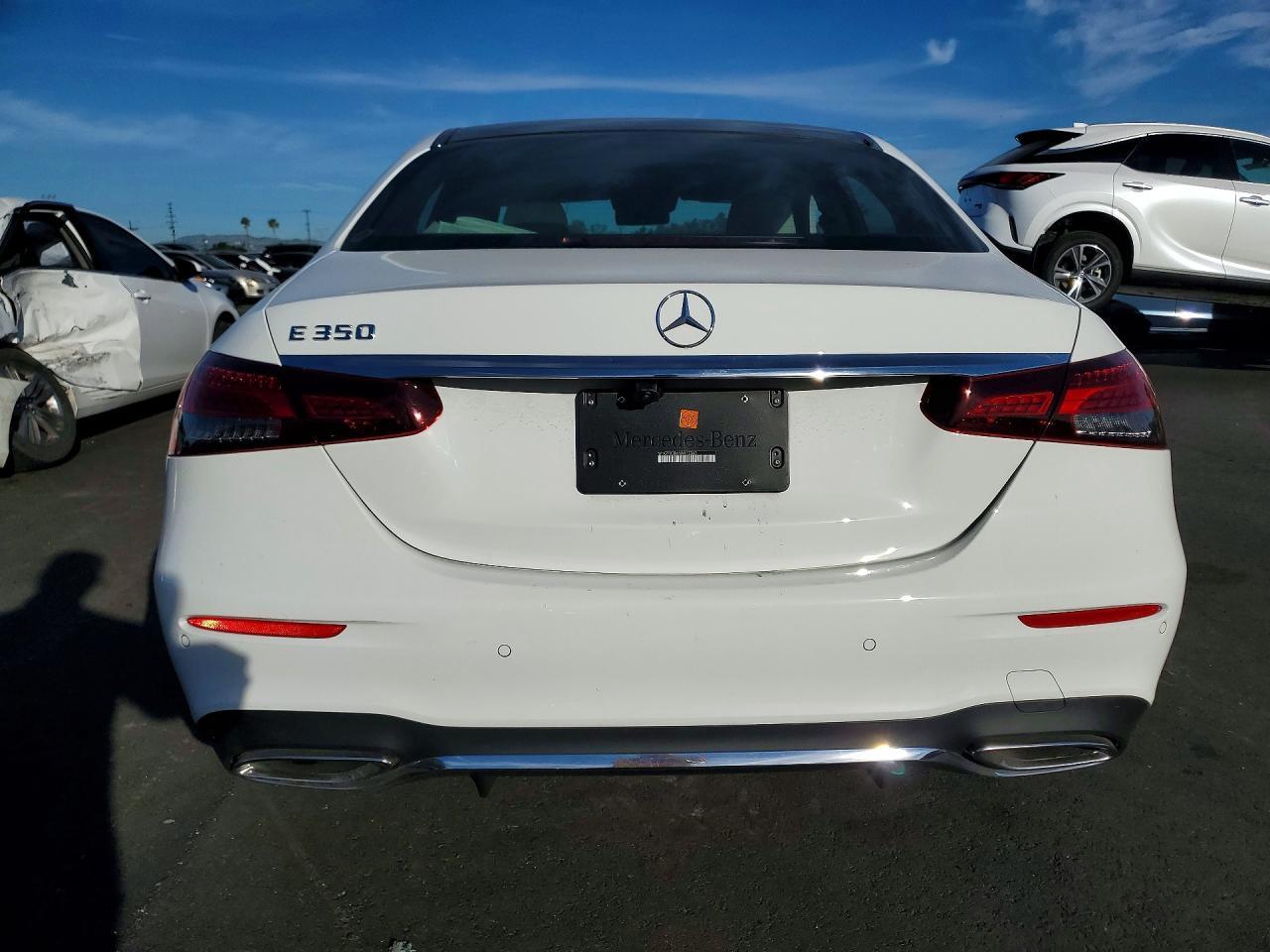 2021 MERCEDES-BENZ E-Class