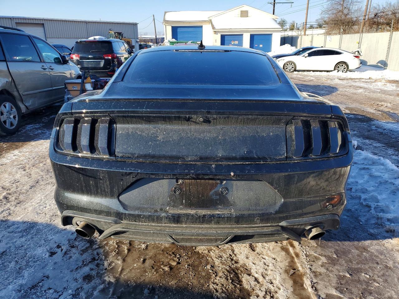 2021 FORD MUSTANG