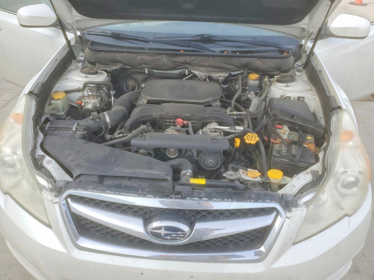 2012 SUBARU Legacy