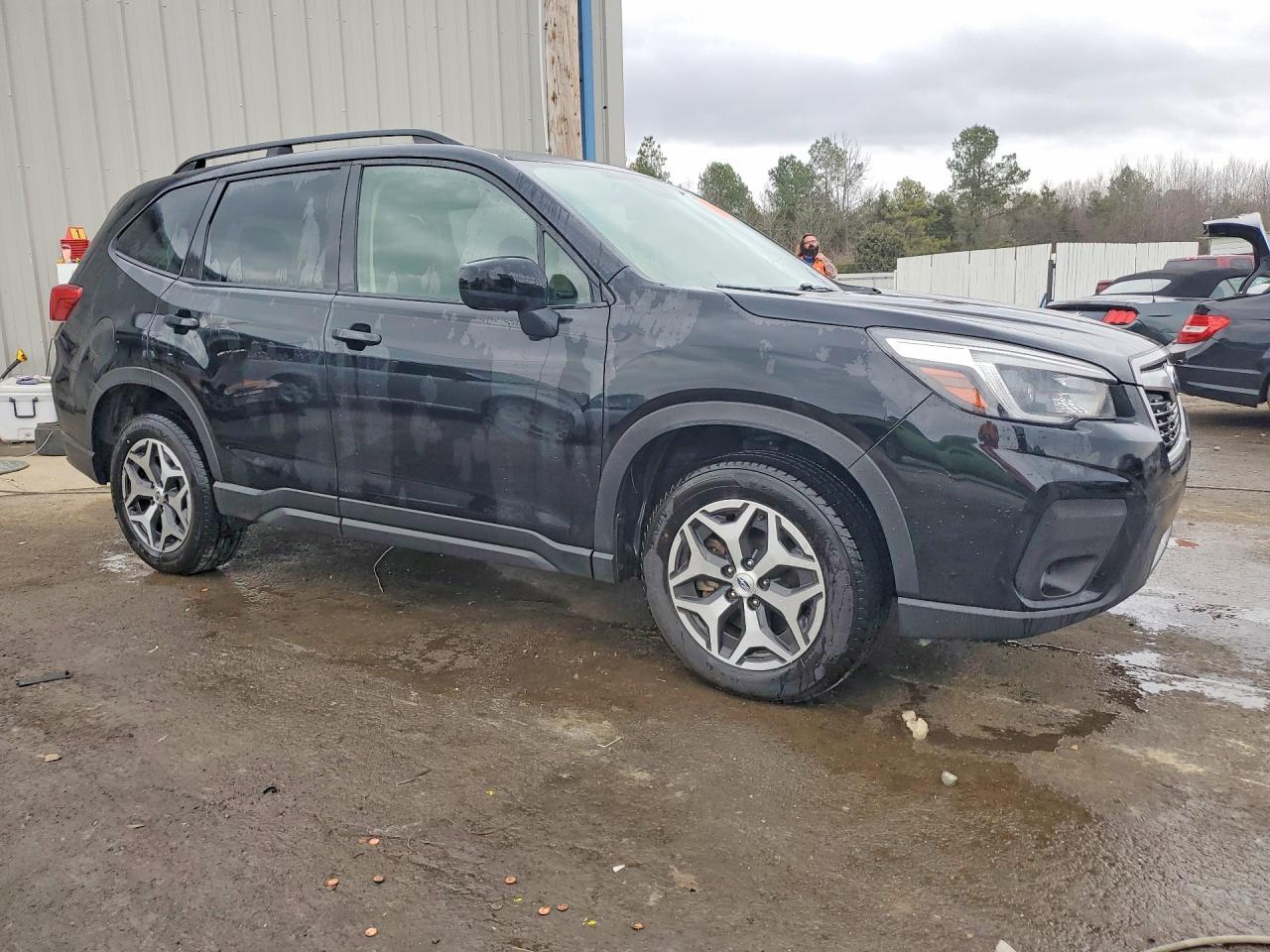 2021 SUBARU FORESTER
