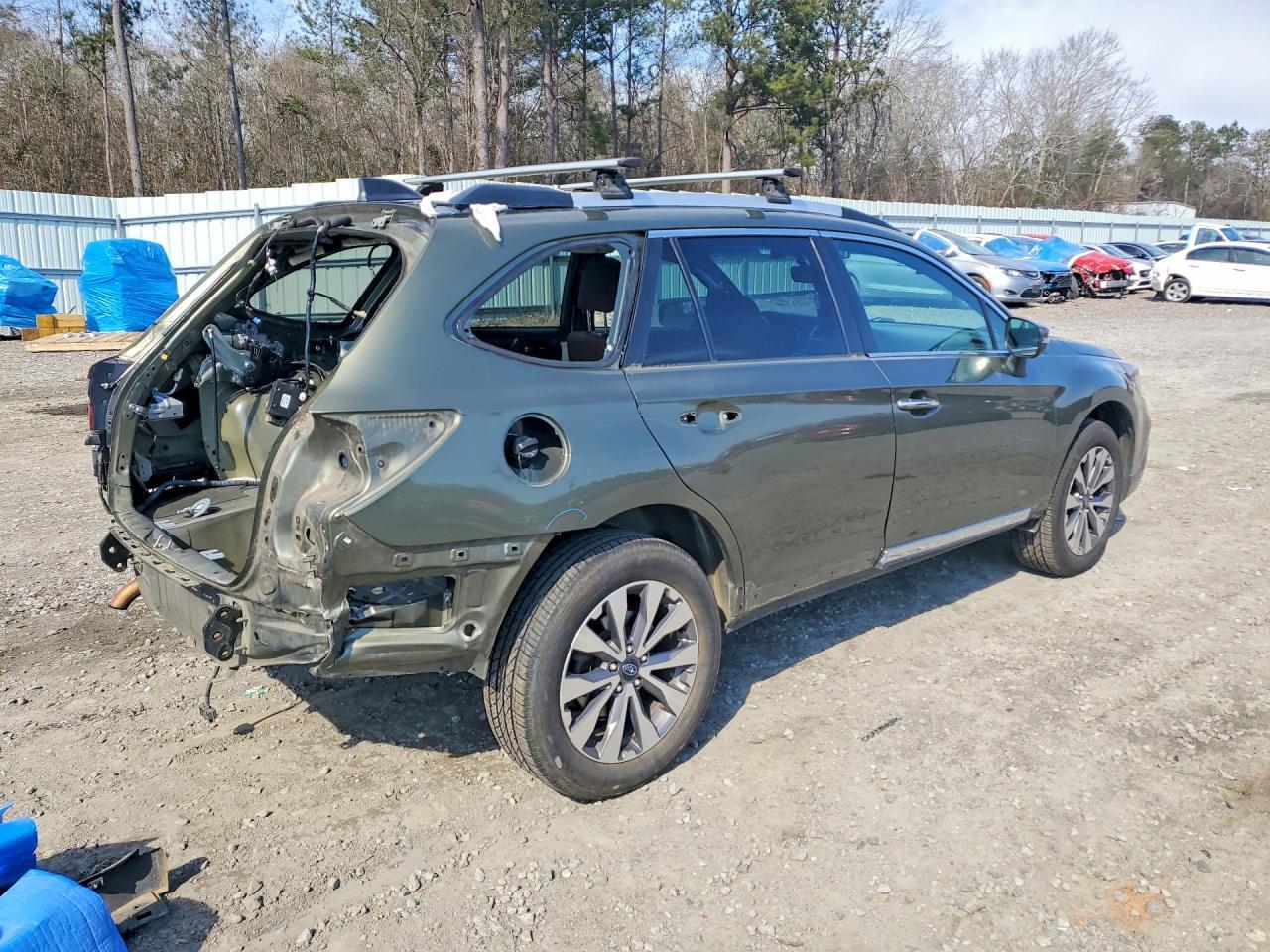 2019 SUBARU Outback