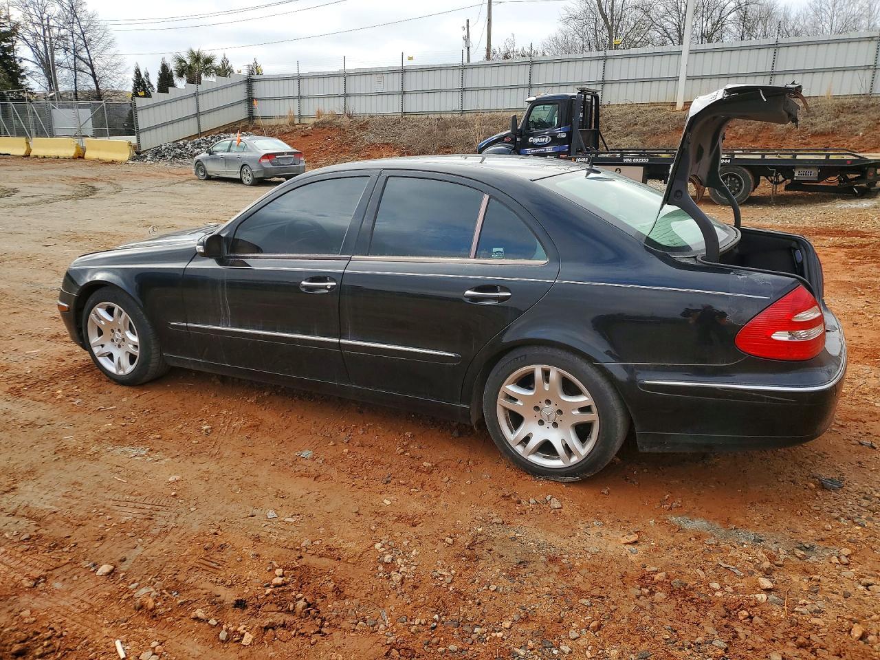 2003 MERCEDES-BENZ E-Class