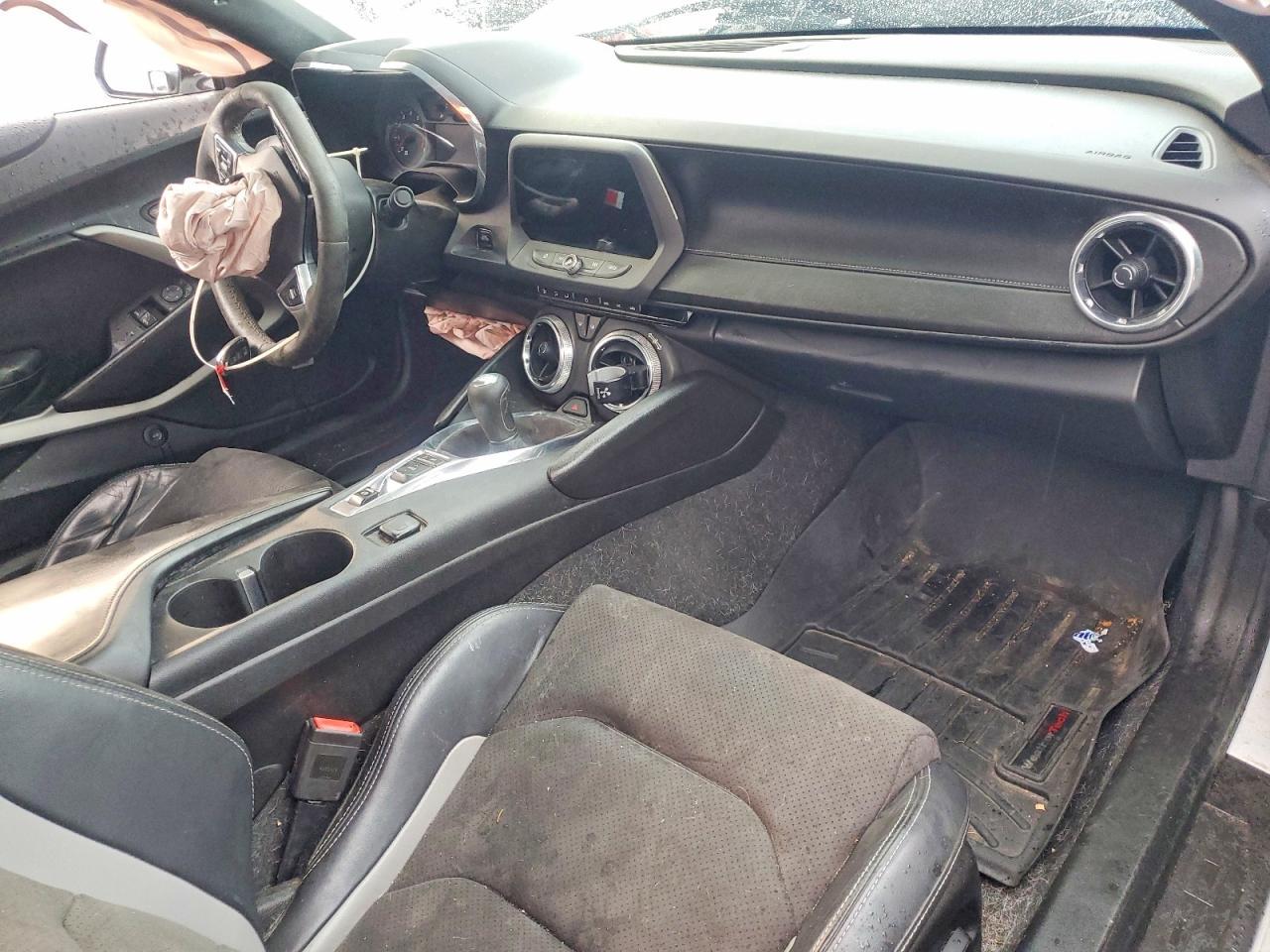 2017 CHEVROLET Camaro