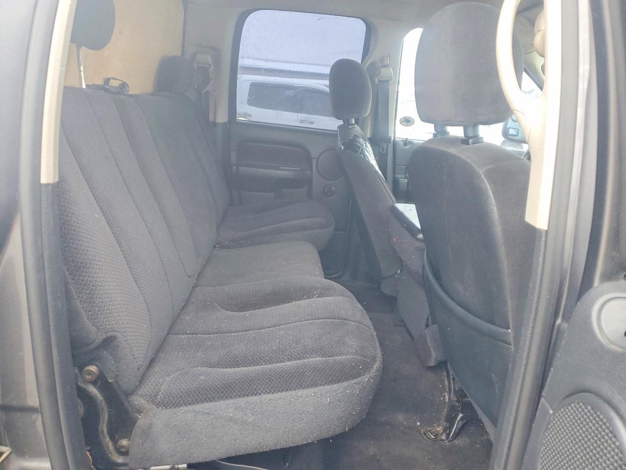 2004 DODGE RAM 1500