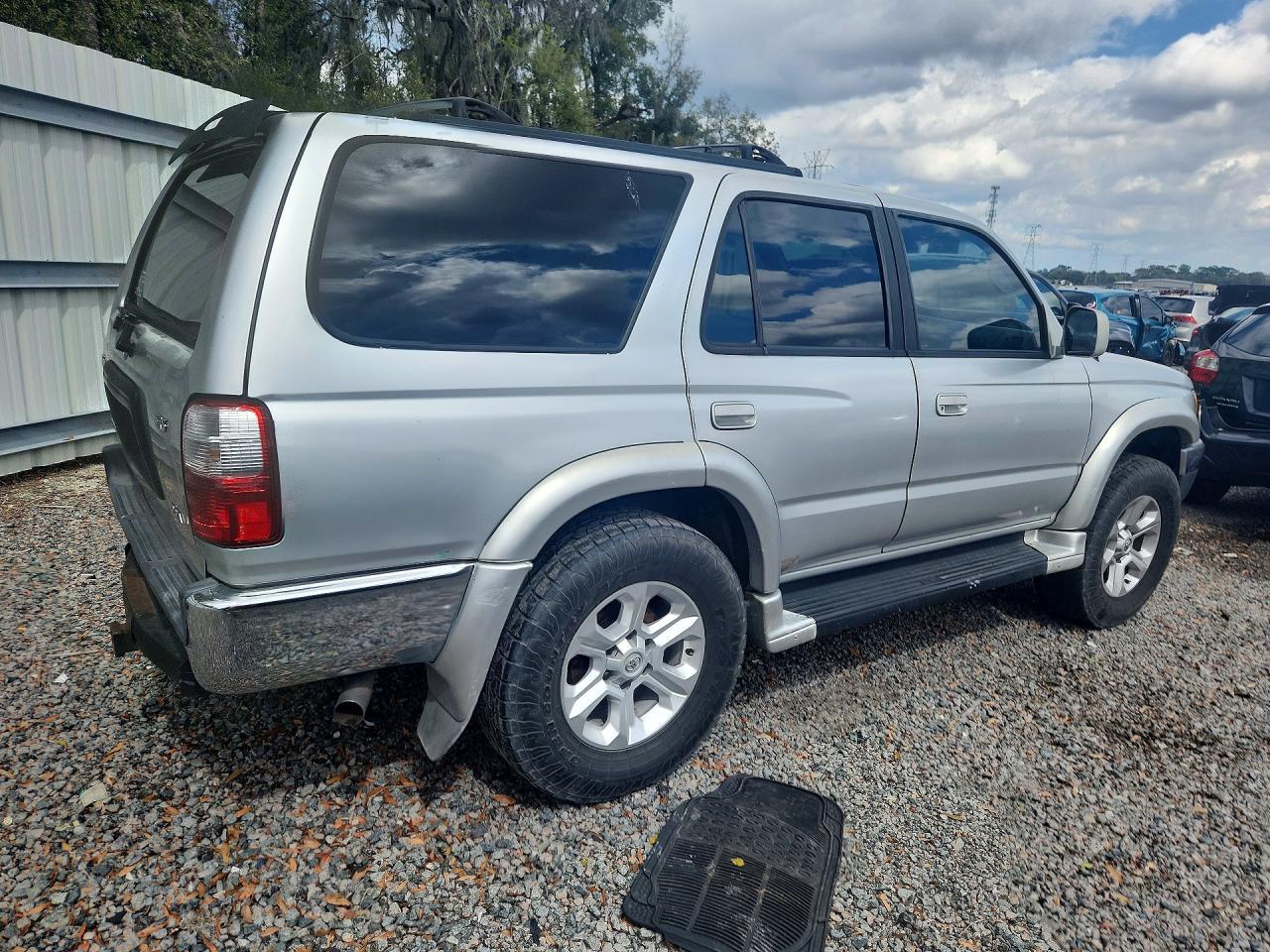 2001 TOYOTA 4Runner