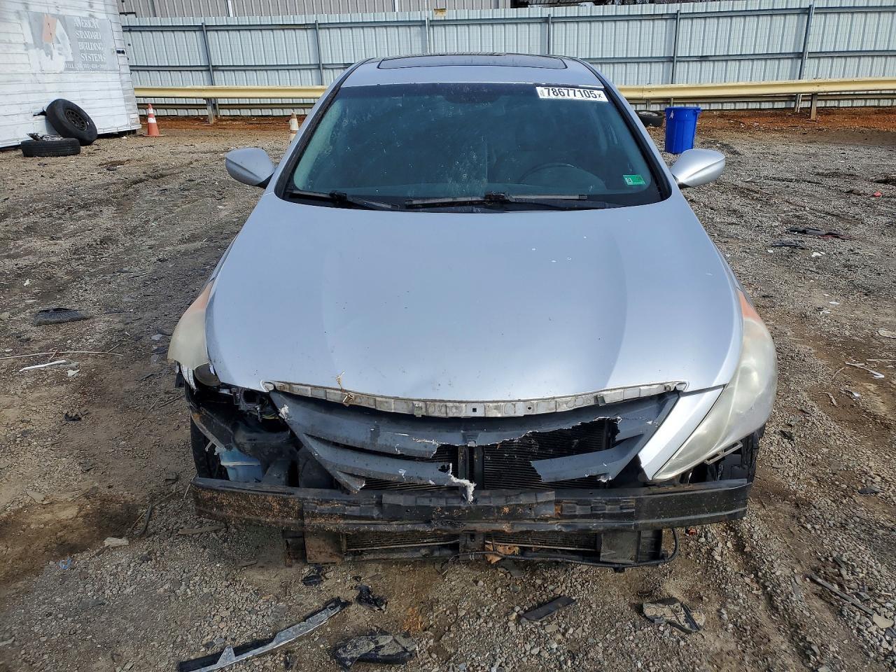 2011 HYUNDAI SONATA