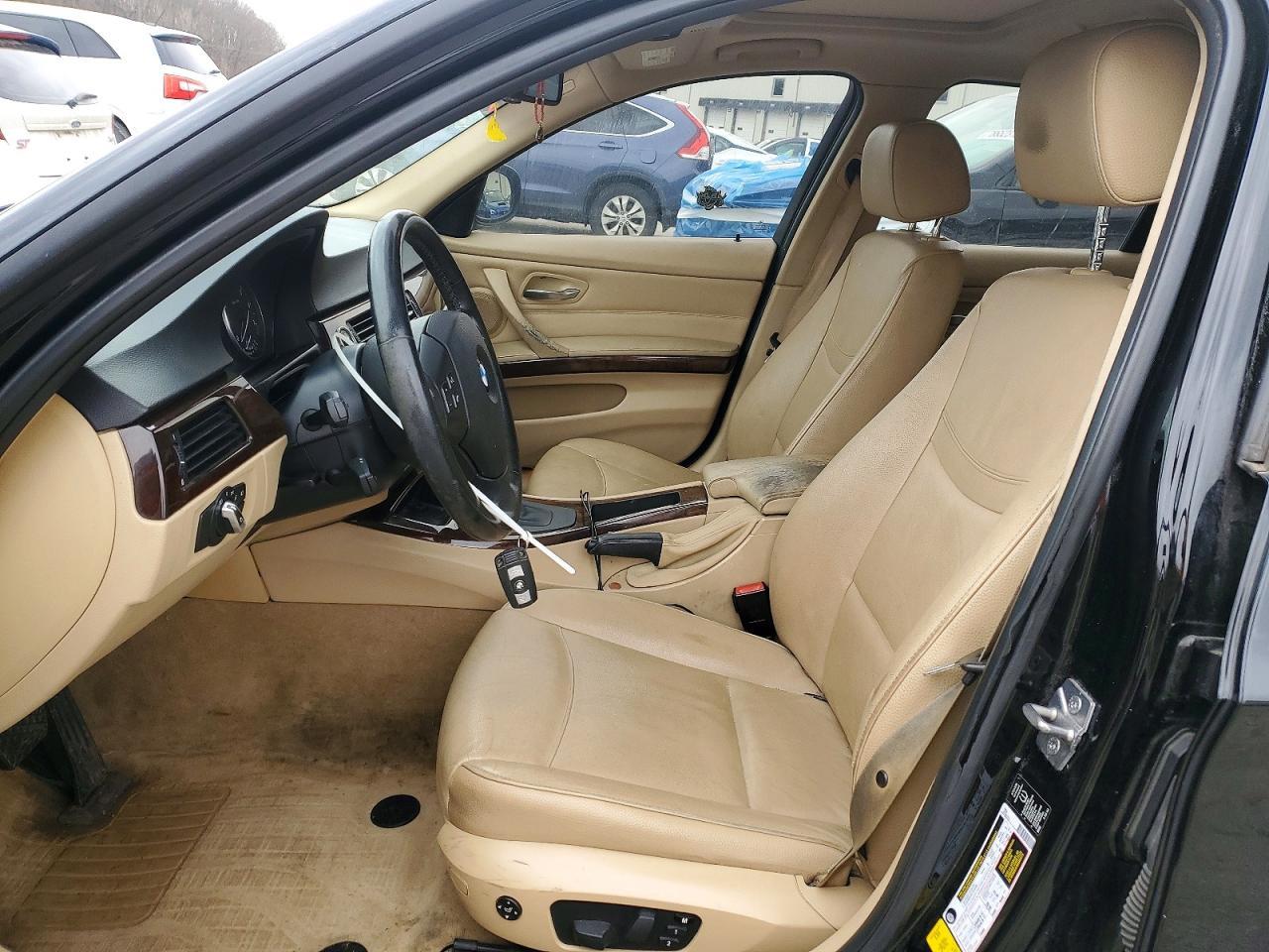 2011 BMW 3 SERIES