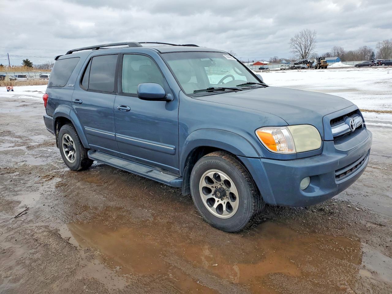 2005 TOYOTA Sequoia