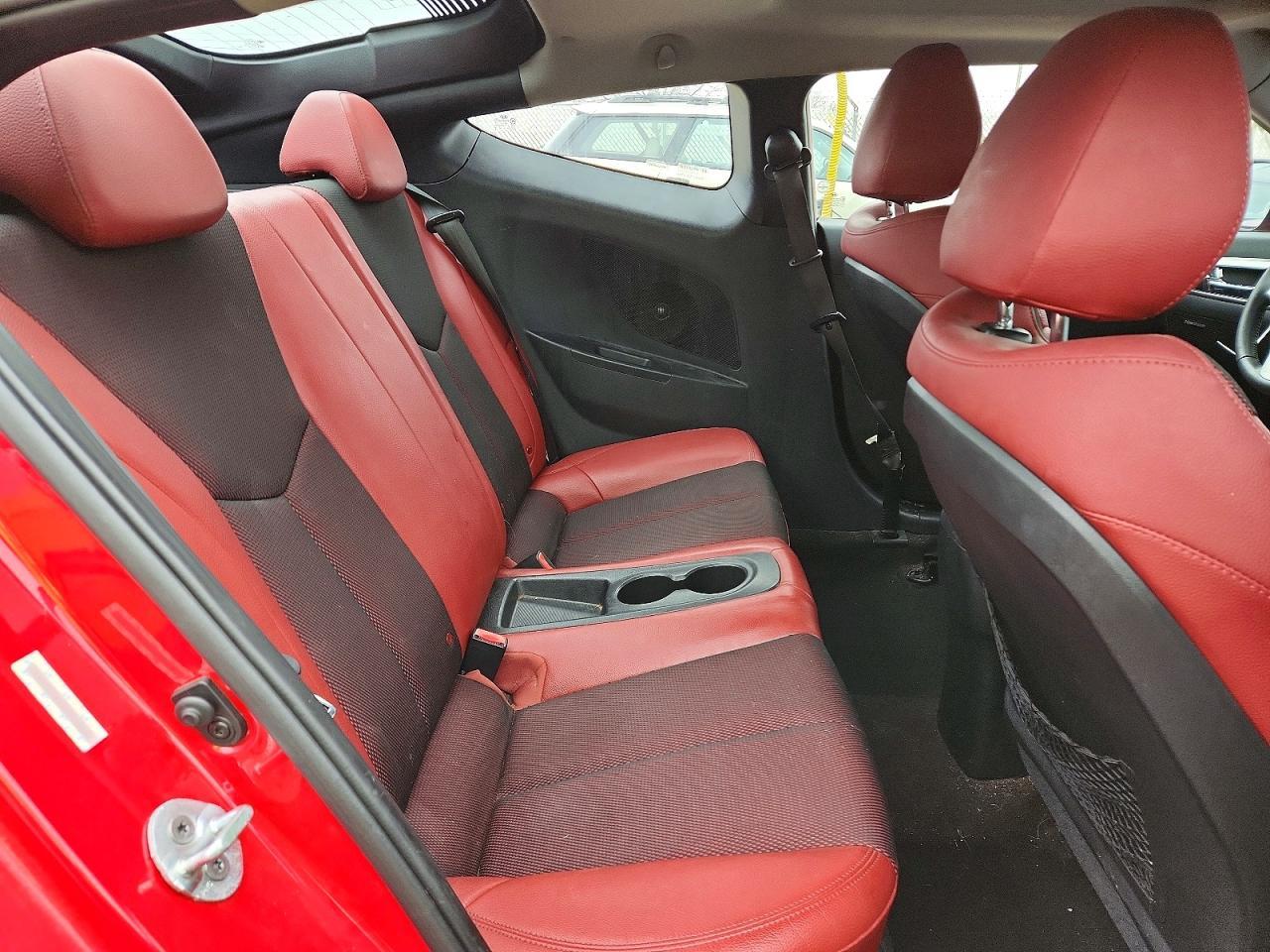 2013 HYUNDAI VELOSTER