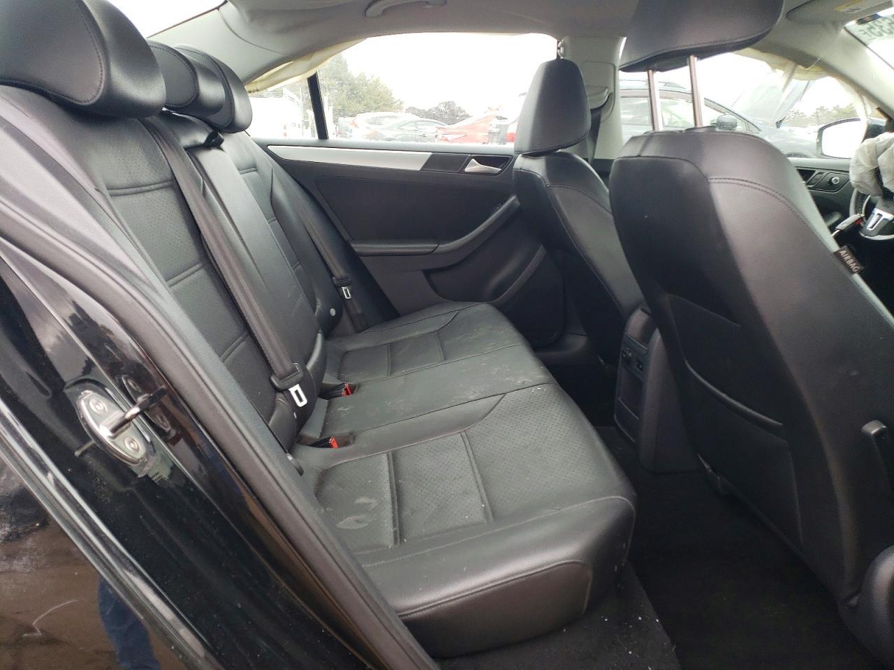 2014 VOLKSWAGEN JETTA