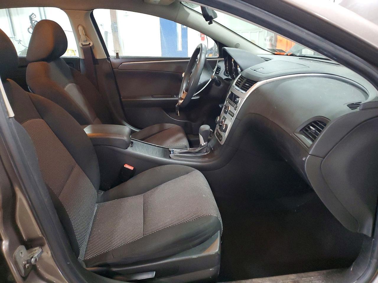 2011 CHEVROLET MALIBU