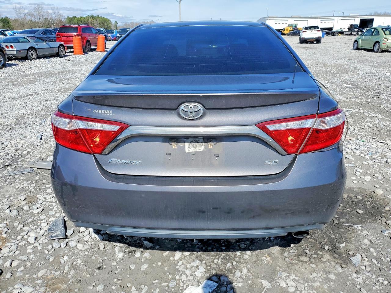2017 TOYOTA CAMRY
