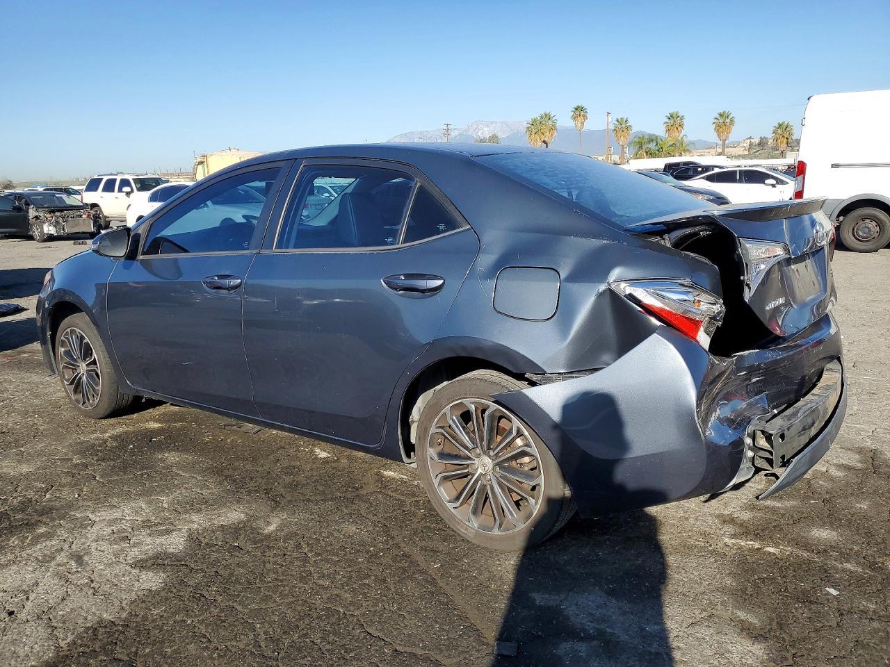 2015 TOYOTA COROLLA