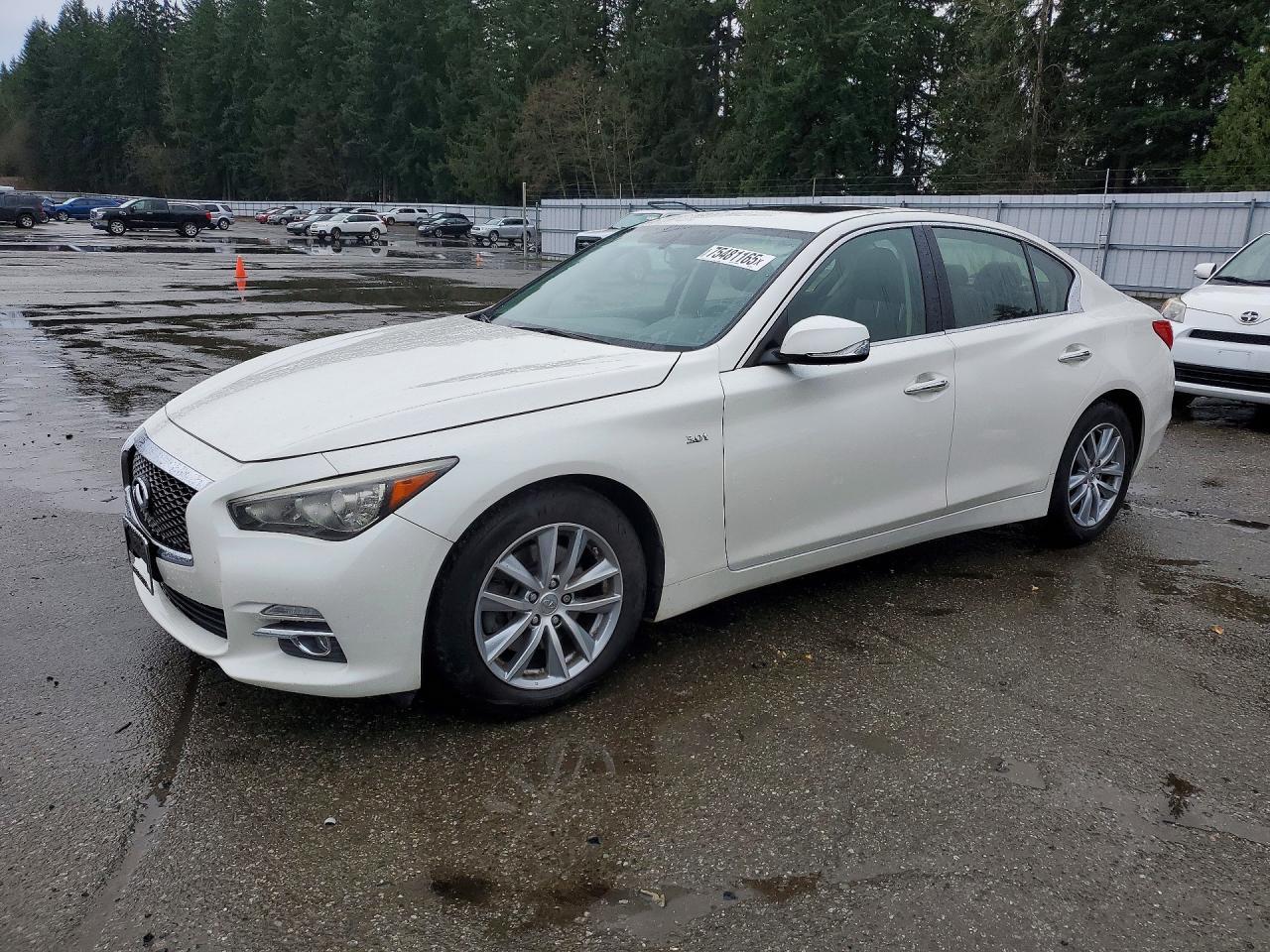 2016 INFINITI Q50