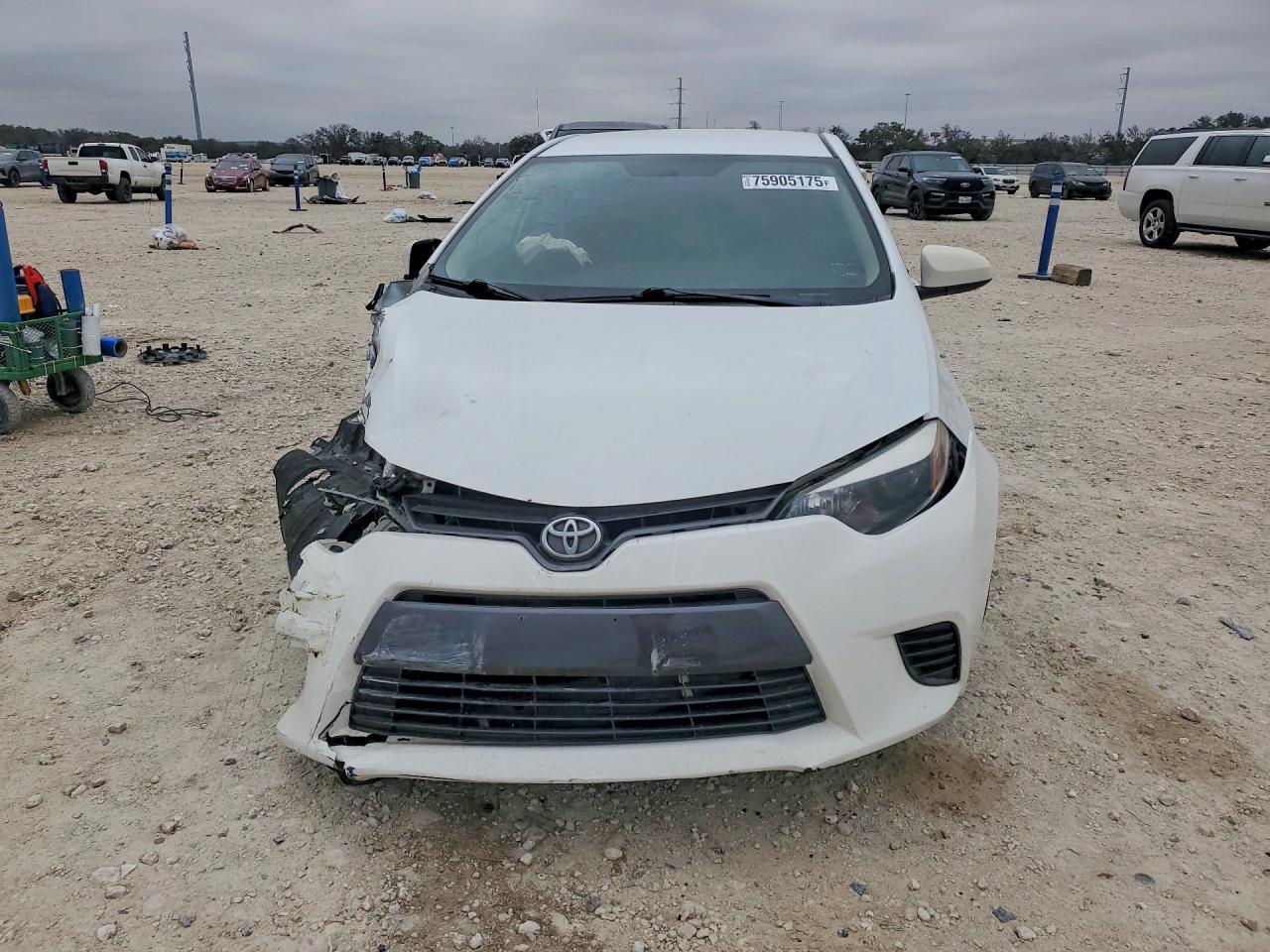 2015 TOYOTA COROLLA
