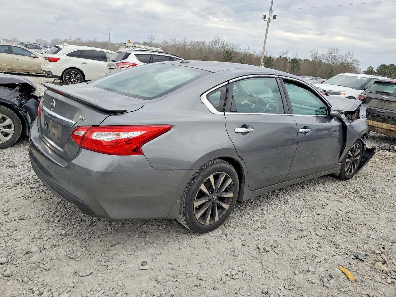 2016 NISSAN ALTIMA