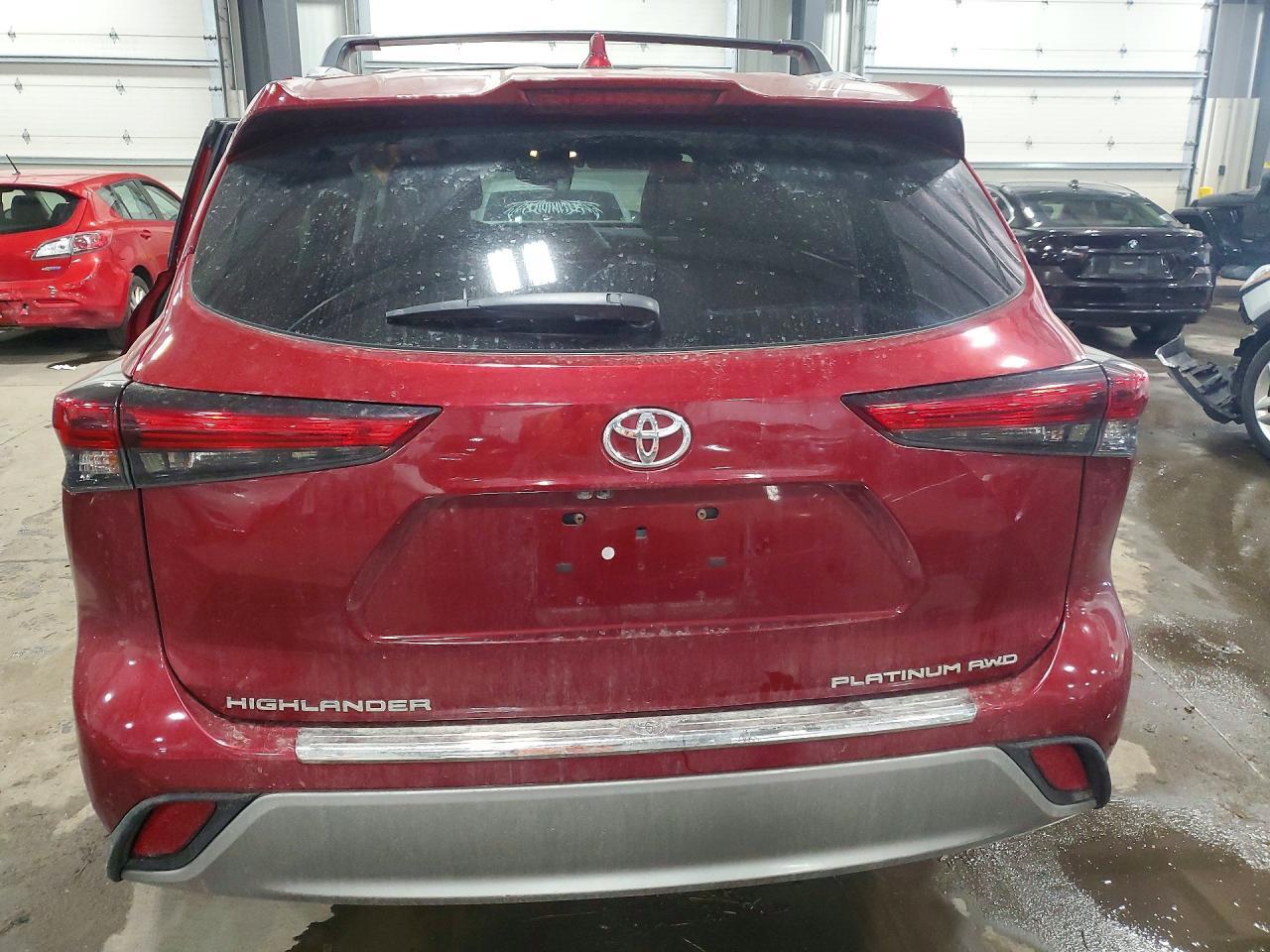 2021 TOYOTA HIGHLANDER
