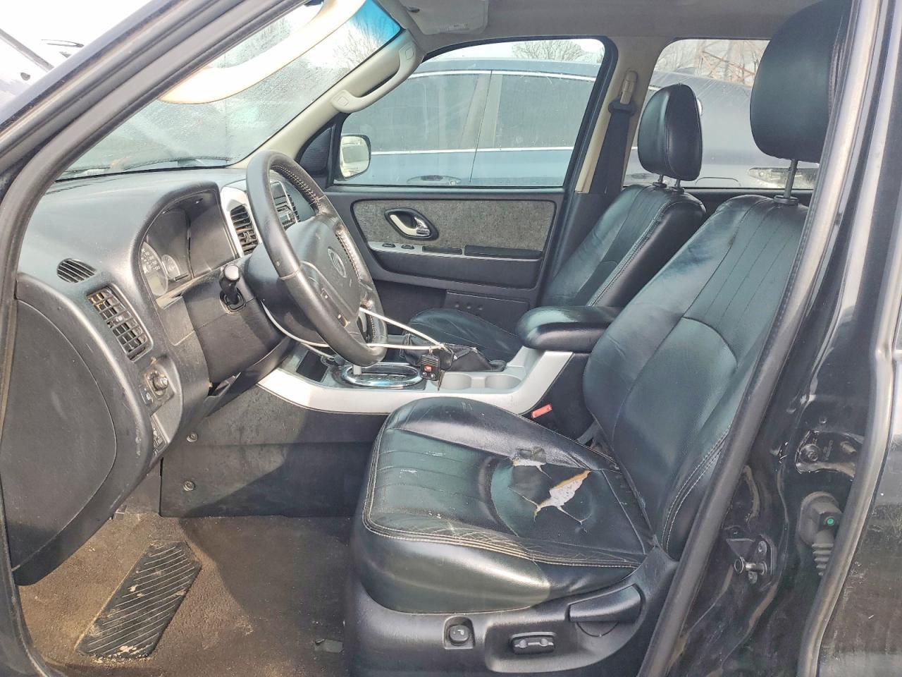 2005 MERCURY Mariner