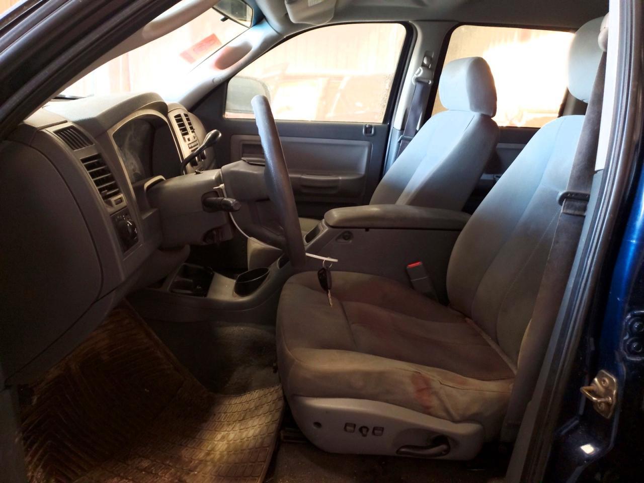 2006 DODGE Dakota