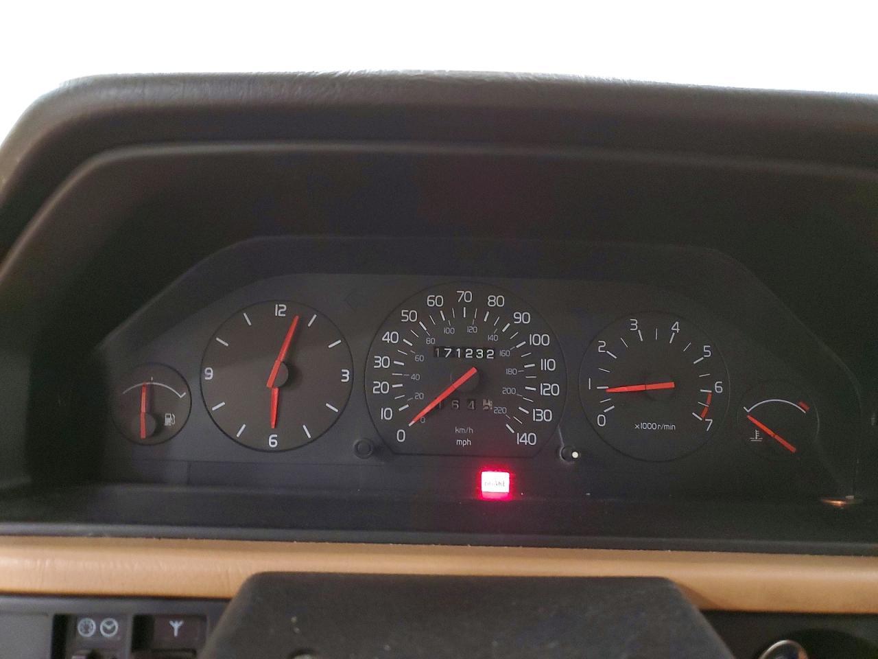 1991 VOLVO 940