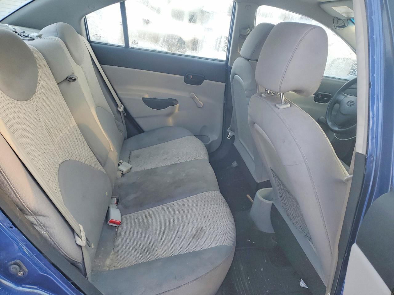 2011 HYUNDAI ACCENT