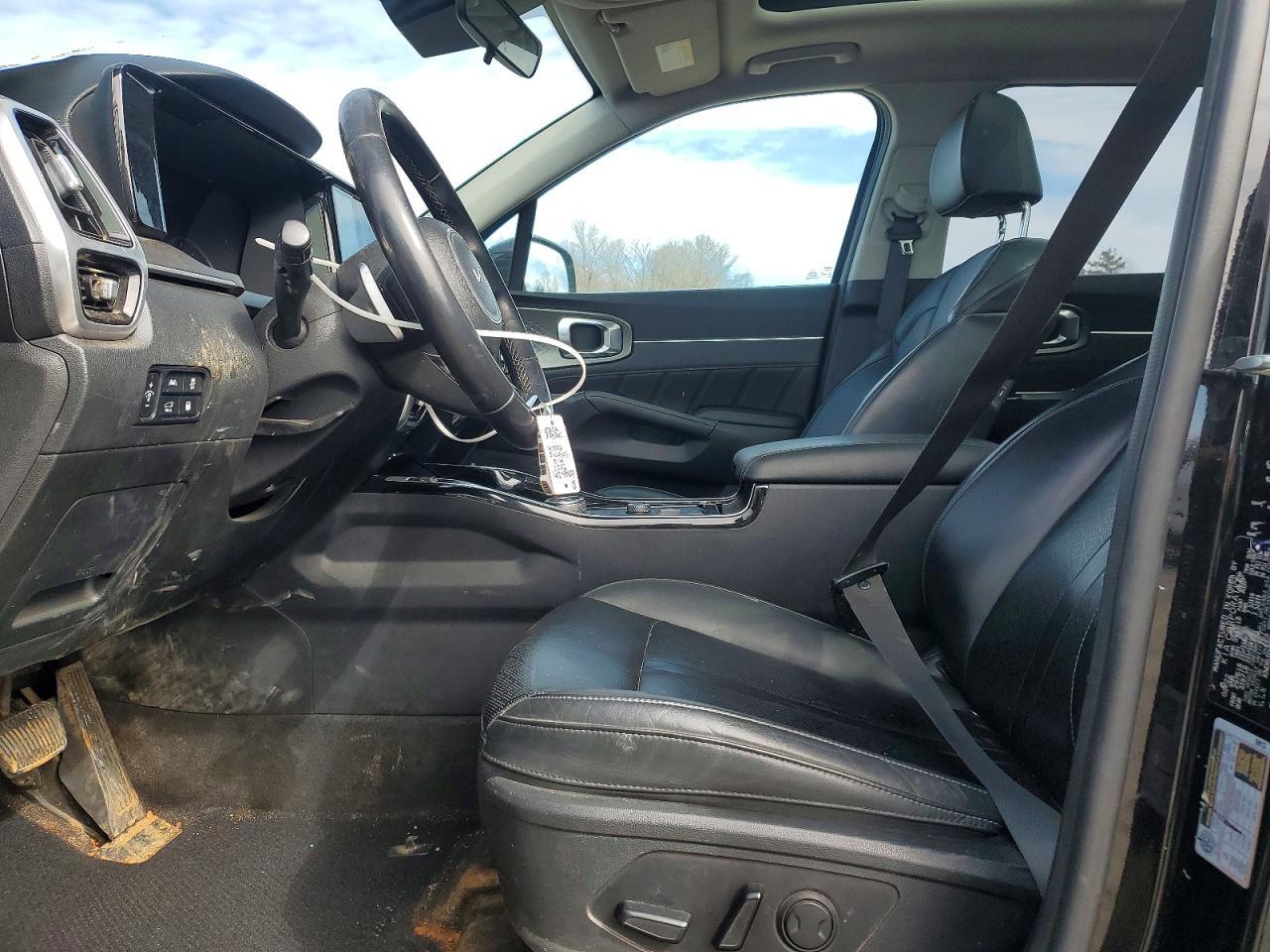 2022 KIA SORENTO