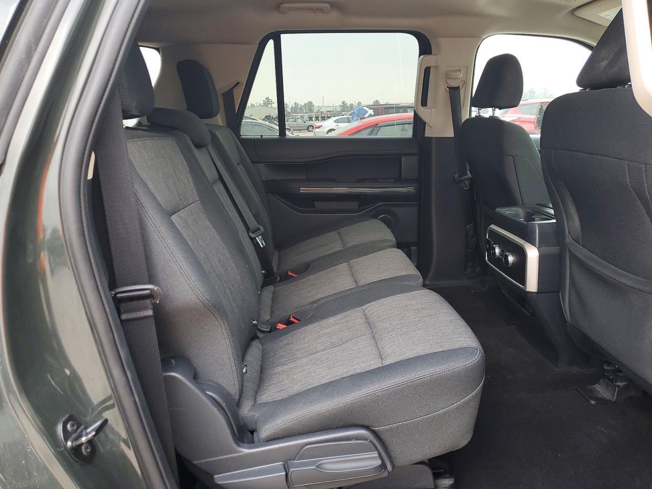 2022 FORD Expedition