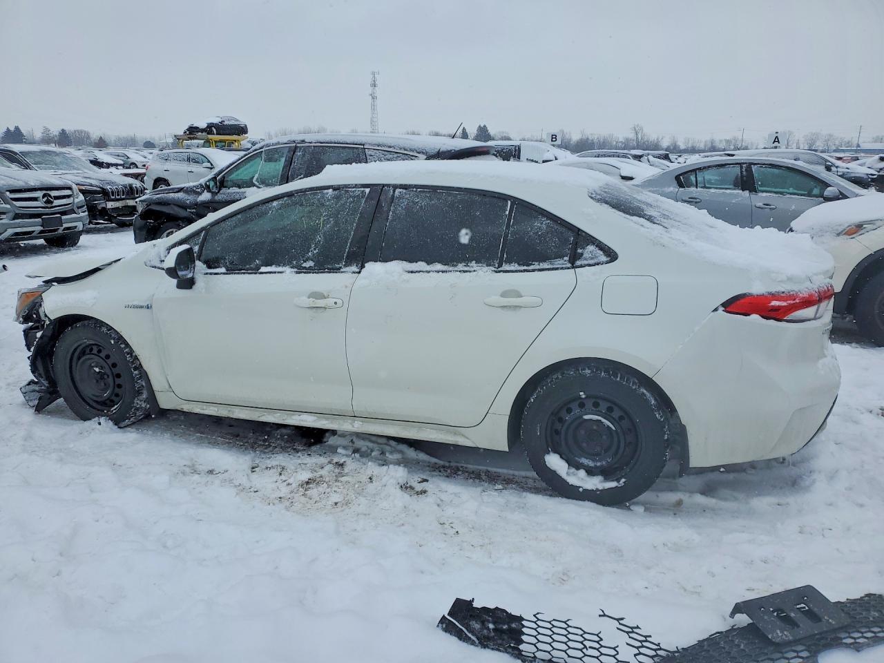 2021 TOYOTA COROLLA