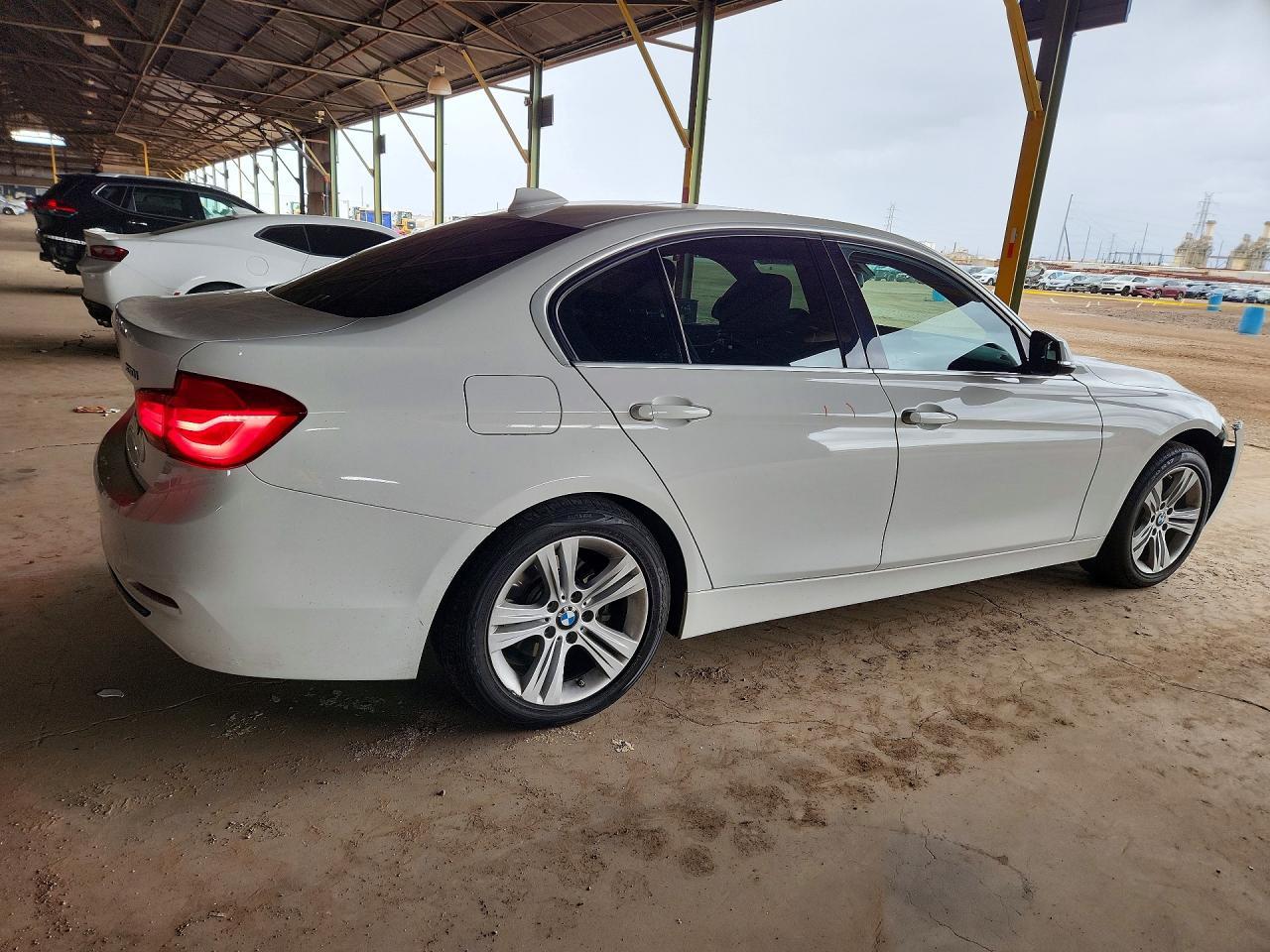 2018 BMW 3 SERIES