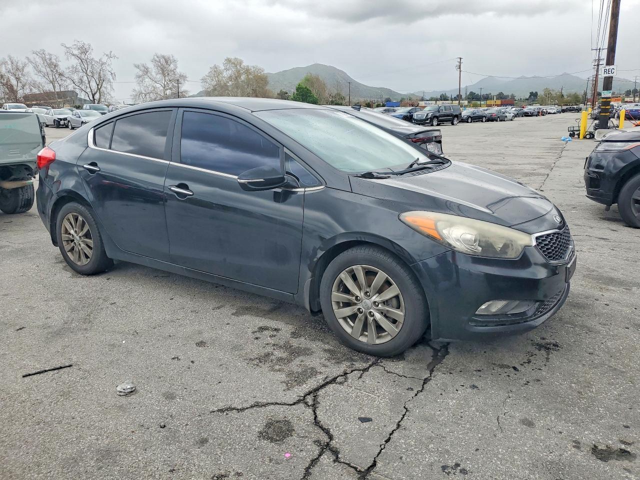 2015 KIA FORTE