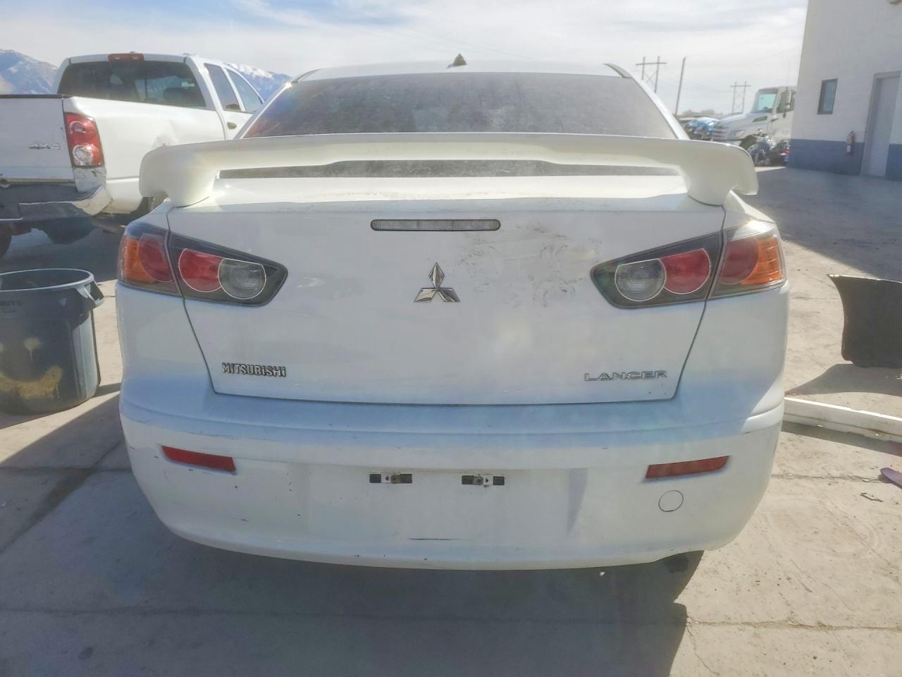 2015 MITSUBISHI LANCER