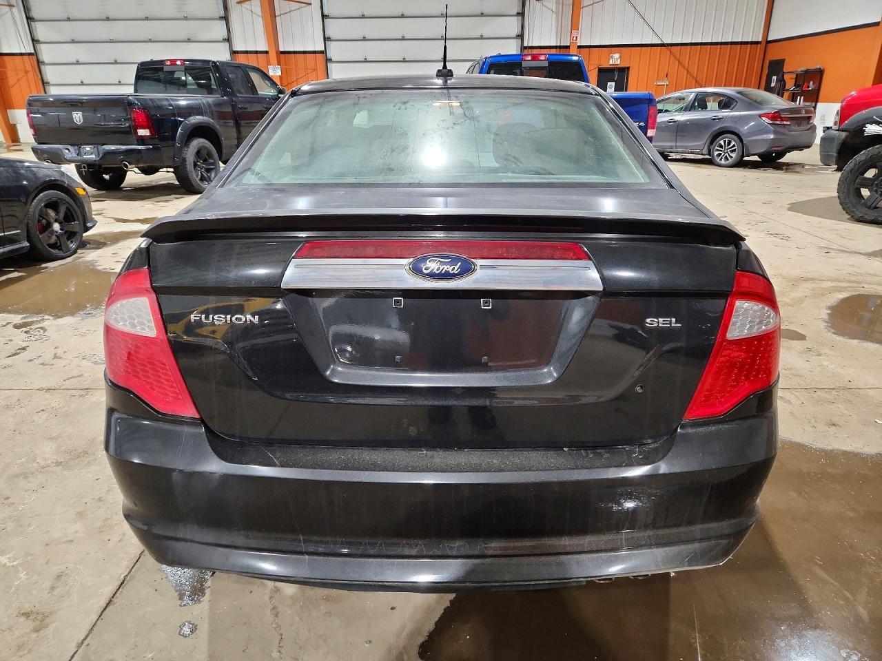 2011 FORD FUSION