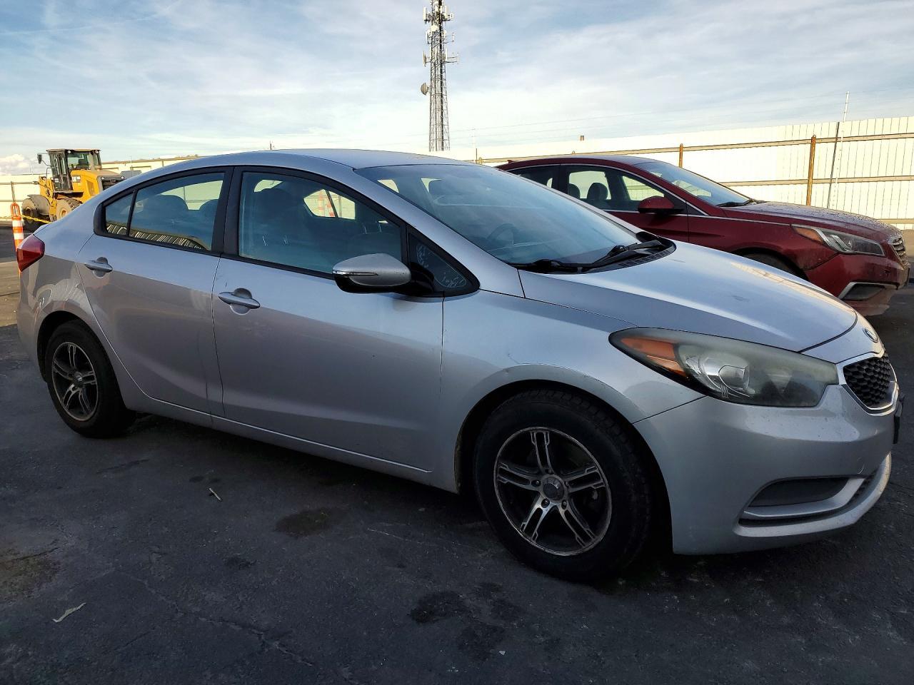 2016 KIA FORTE