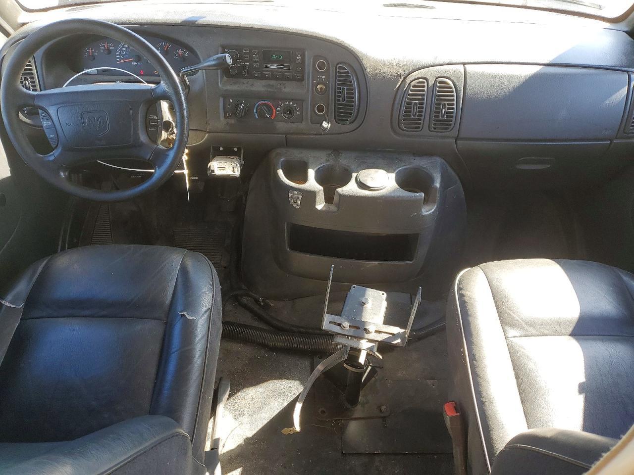 2002 DODGE Ram Wagon