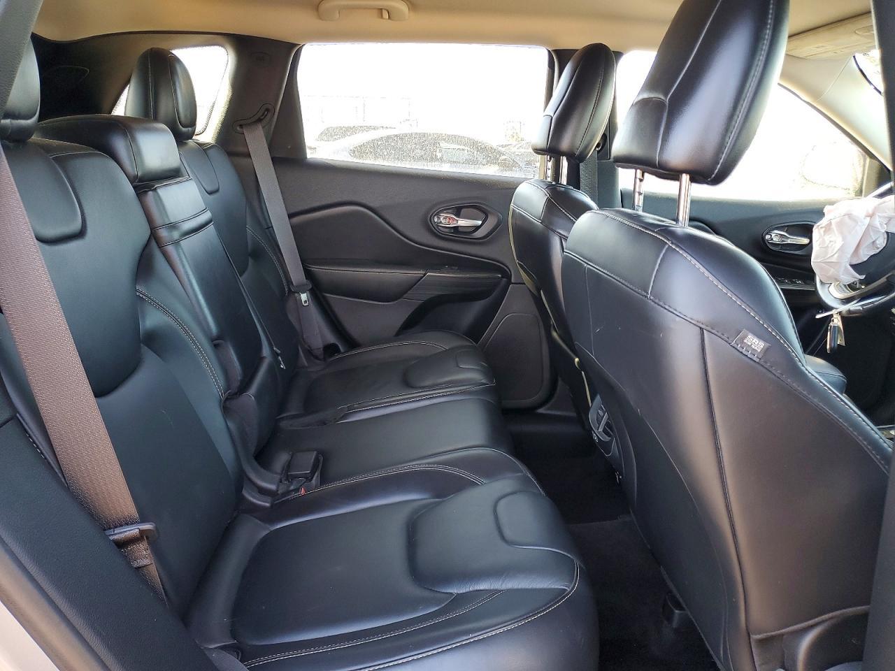 2016 JEEP CHEROKEE