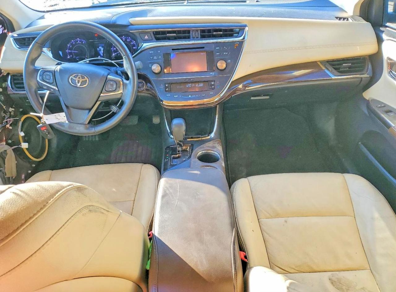 2013 TOYOTA Avalon