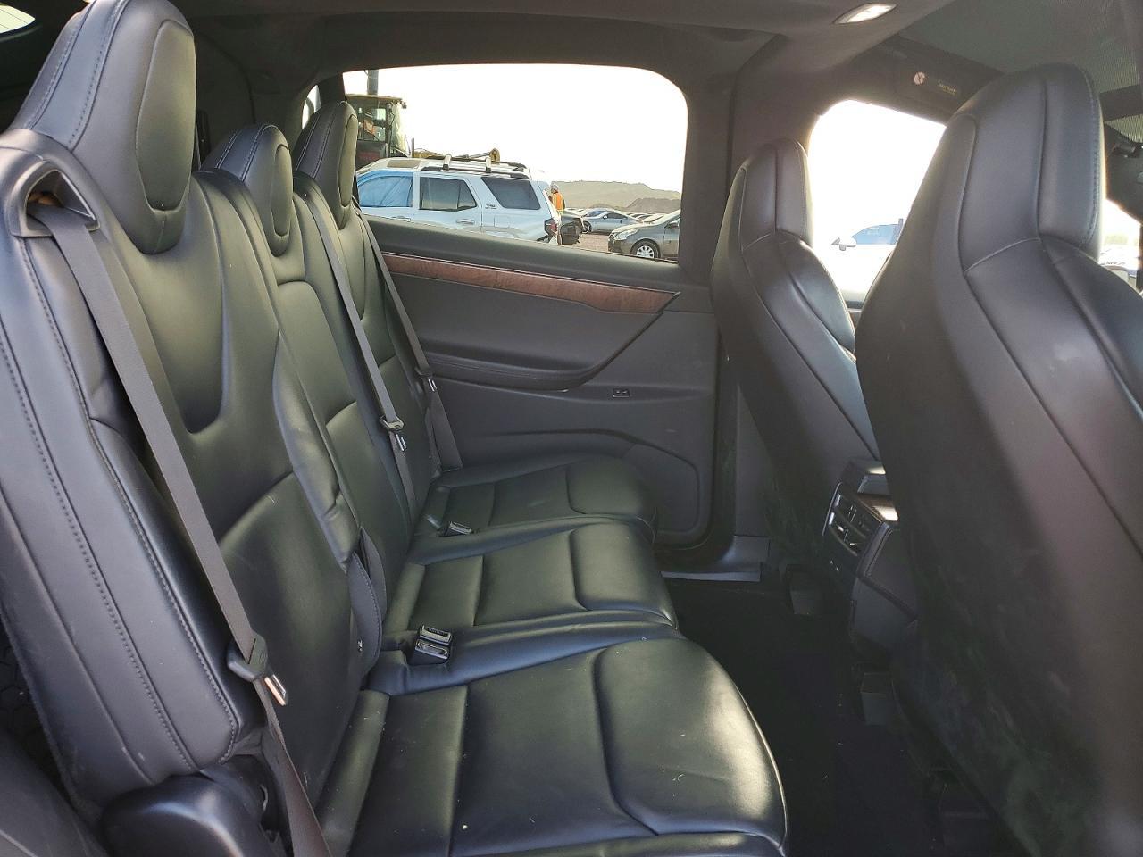 2018 TESLA MODEL X