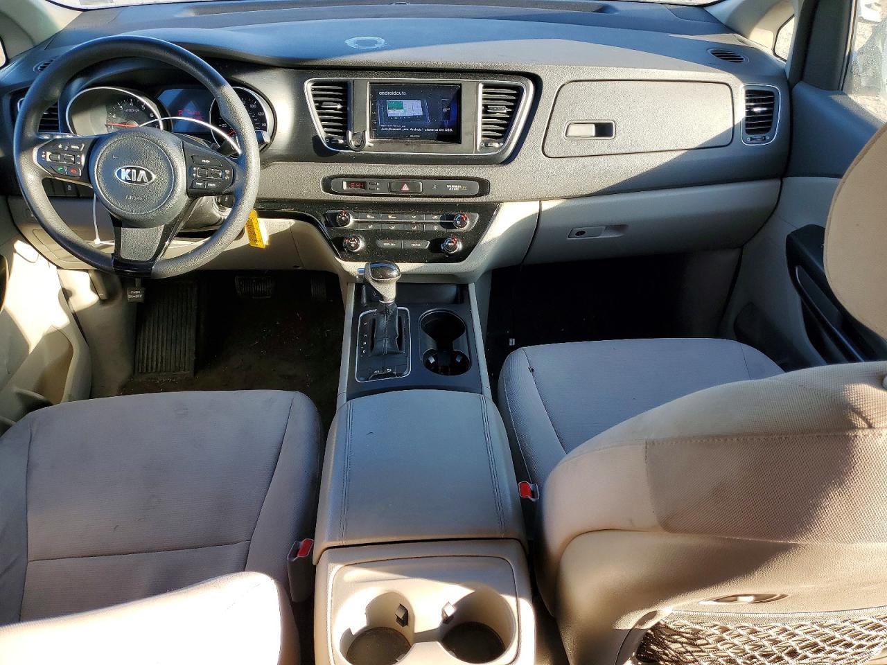 2015 KIA SEDONA