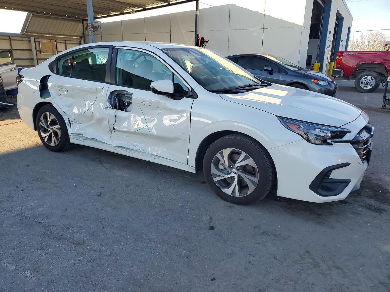 2025 SUBARU Legacy