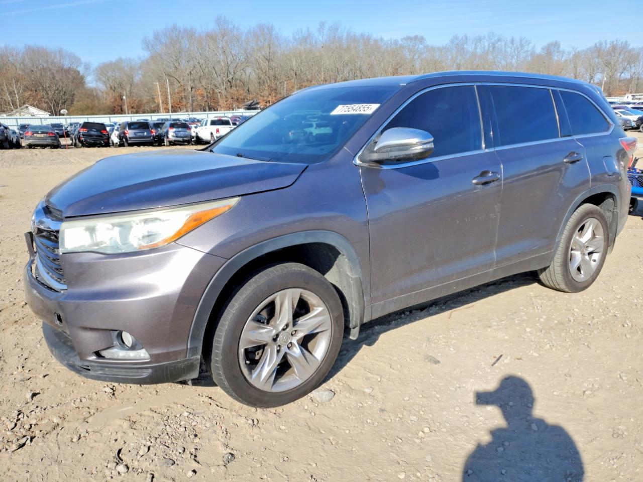2015 TOYOTA HIGHLANDER