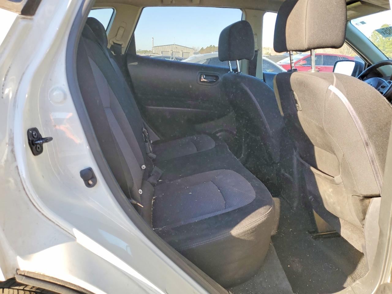 2010 NISSAN ROGUE