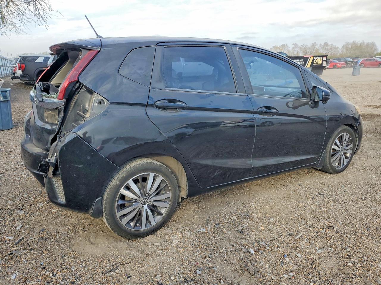 2016 HONDA FIT