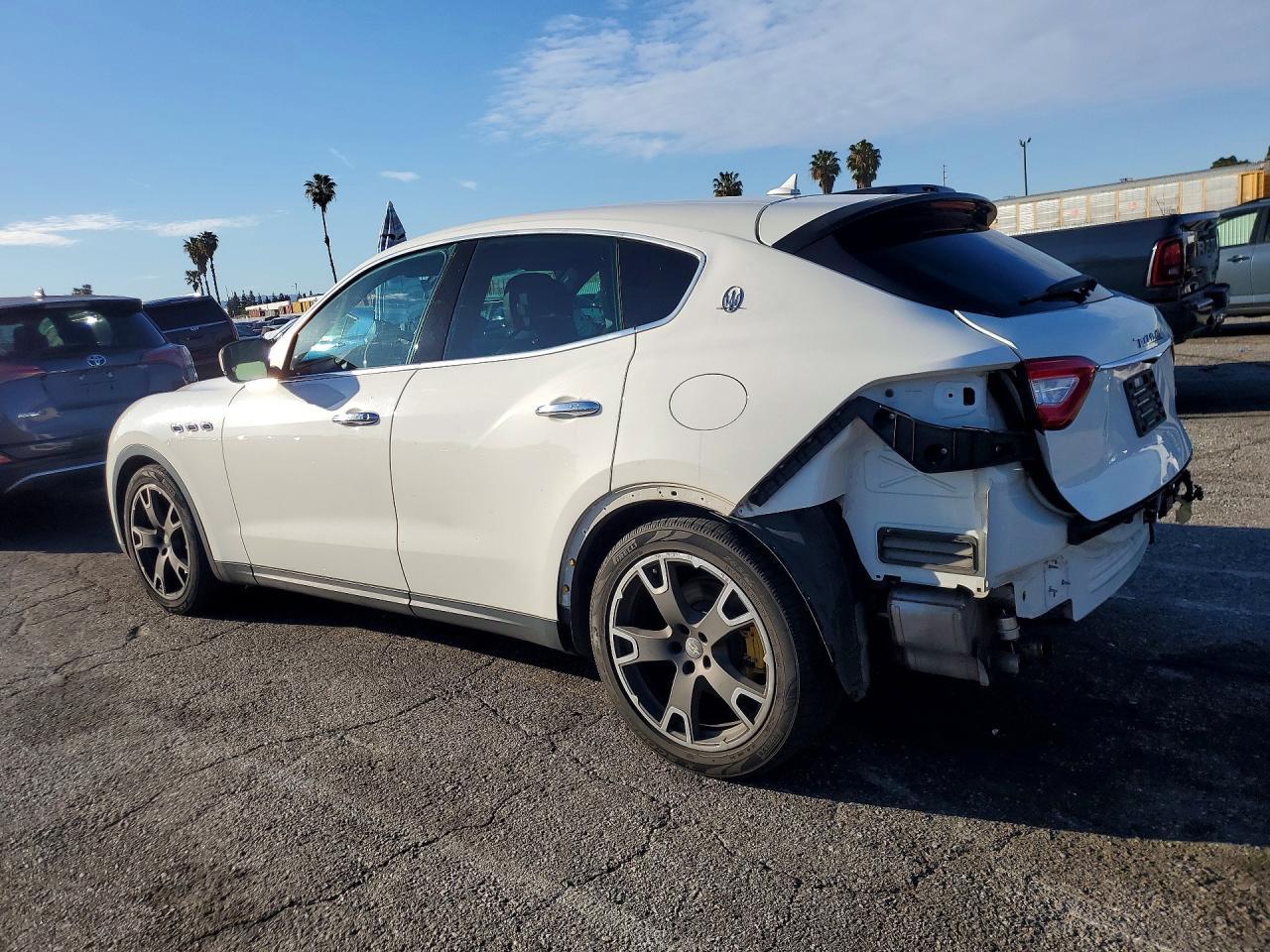 2017 MASERATI Levante