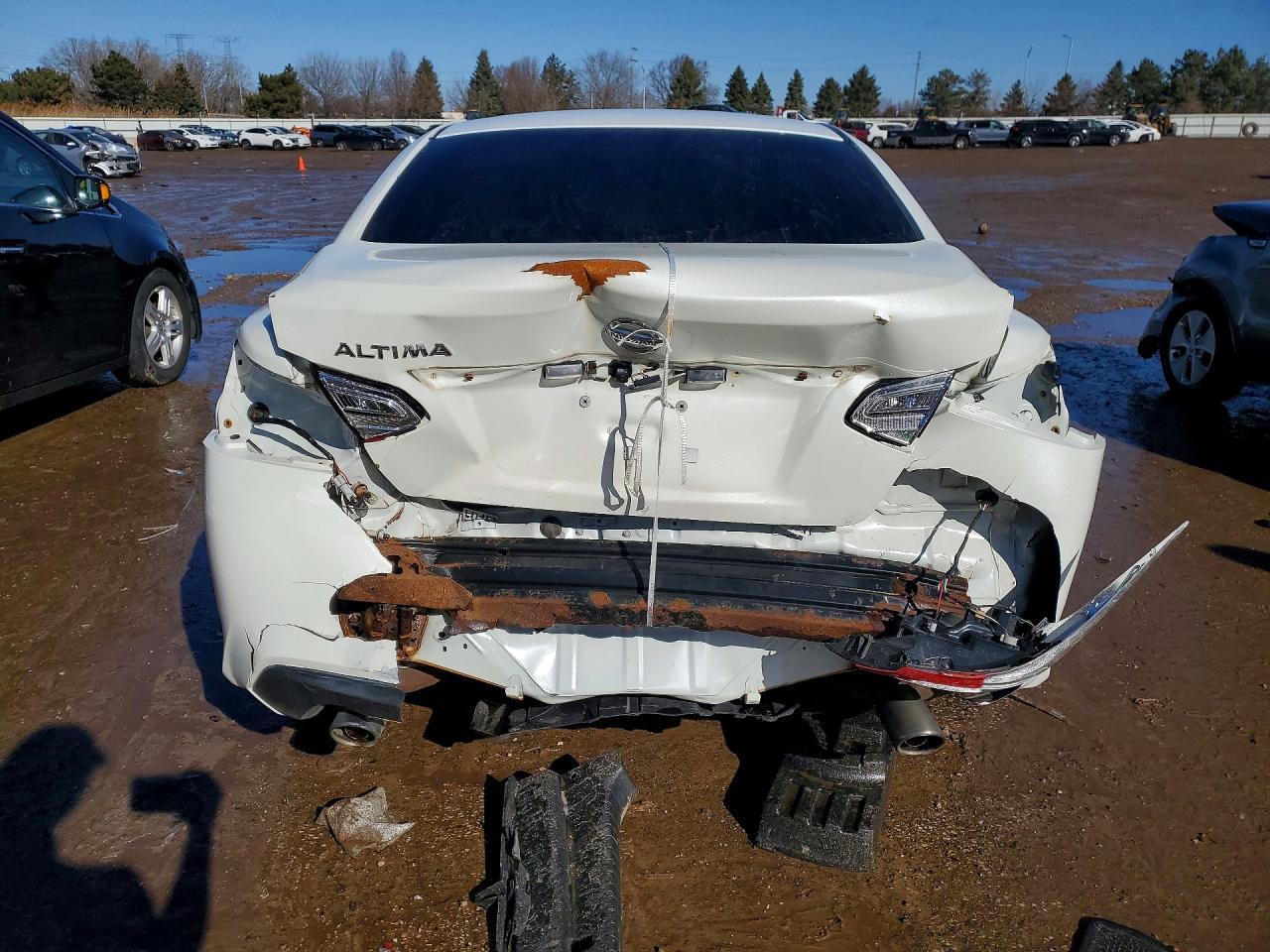 2017 NISSAN ALTIMA