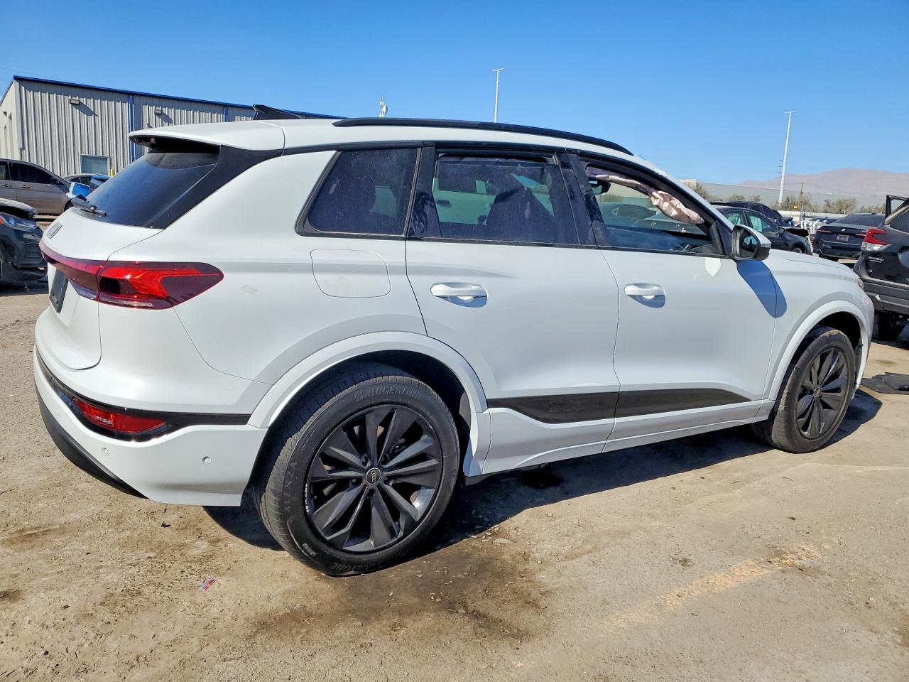 2025 AUDI Q6 e-tron