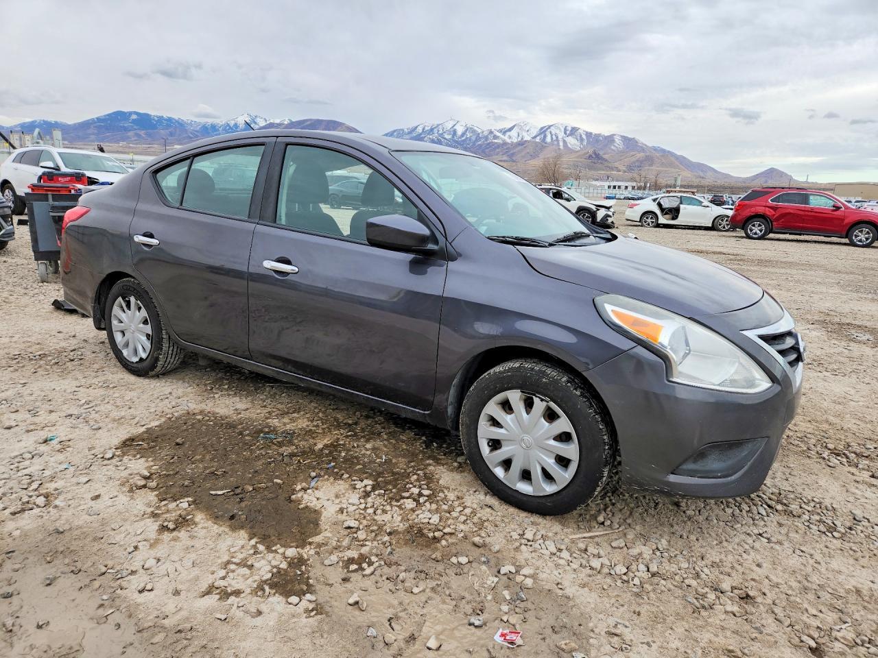 2015 NISSAN VERSA