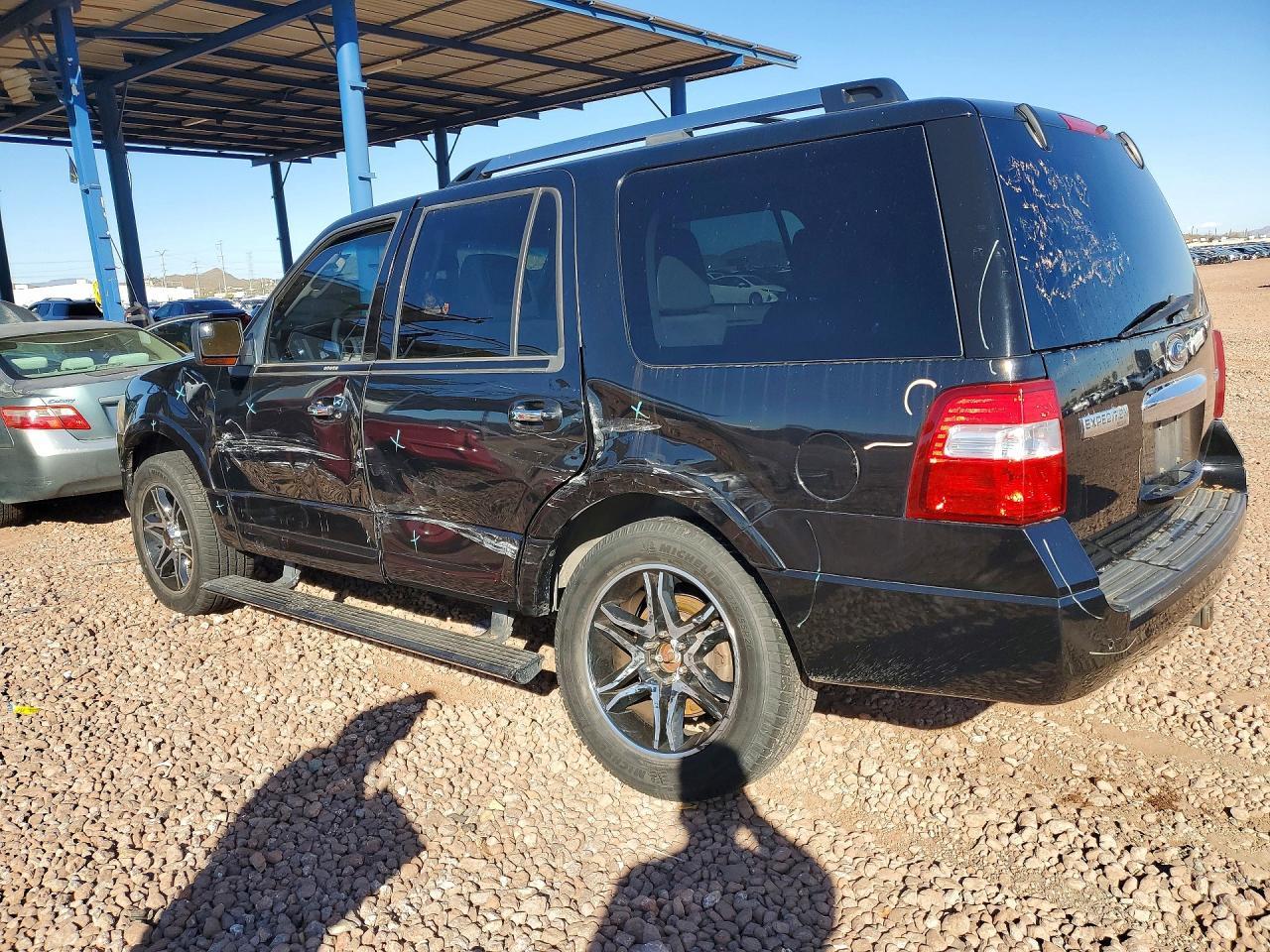 2013 FORD Expedition