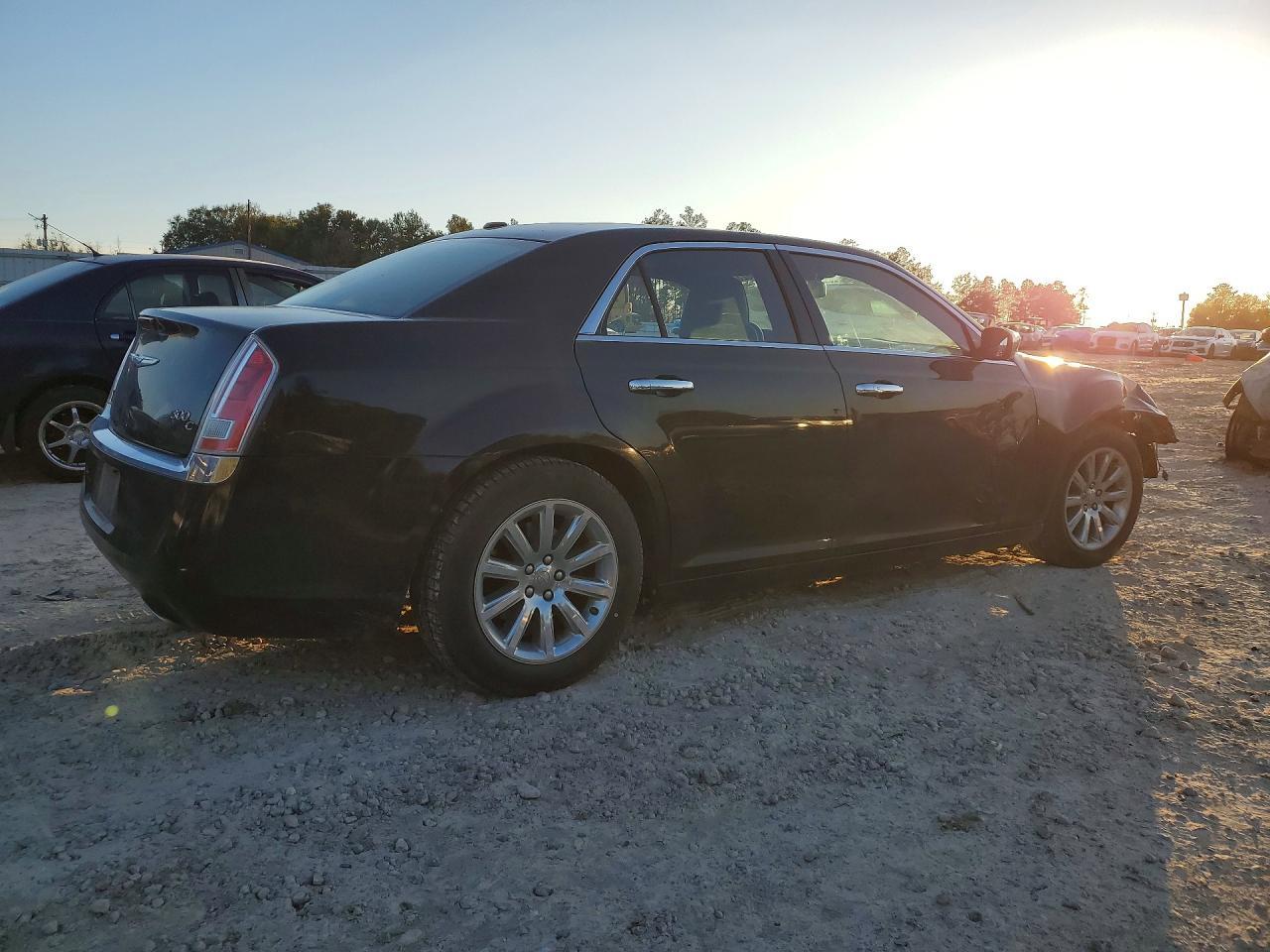2013 CHRYSLER 300